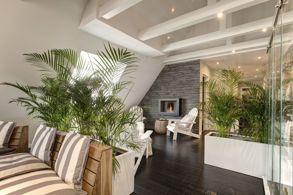Spa Reception