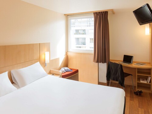 ibis Lyon Gerland Rue Merieux