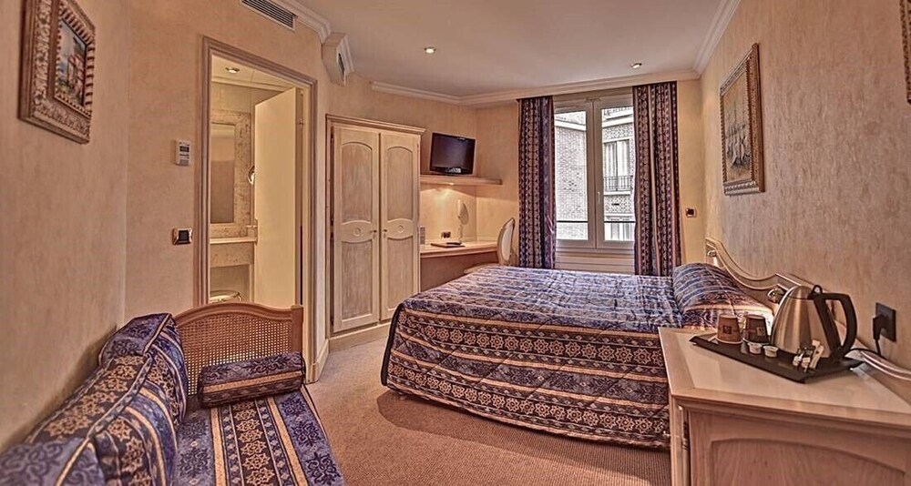 Guestroom