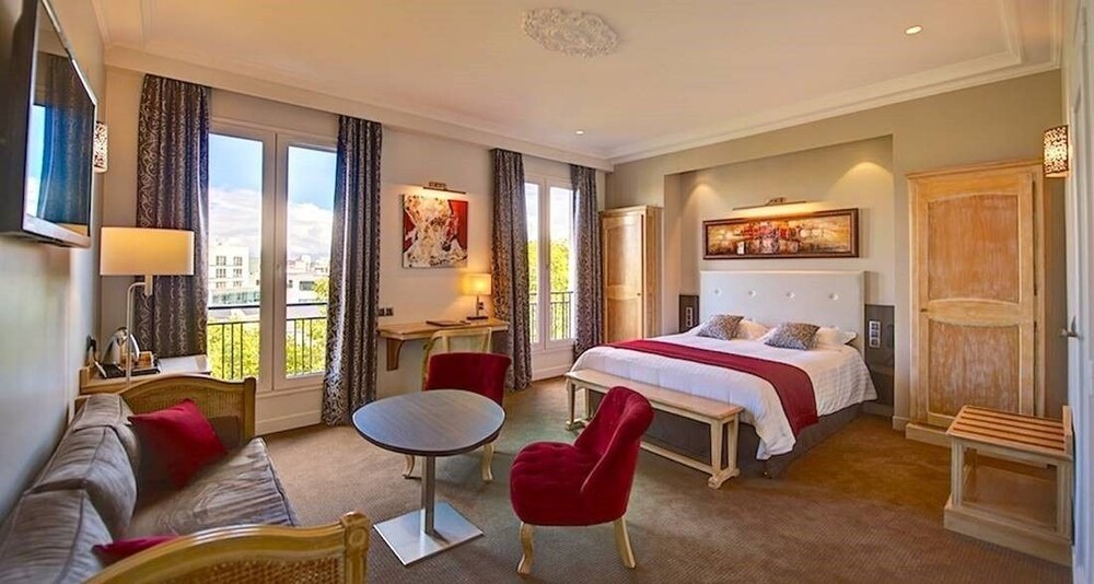 Guestroom