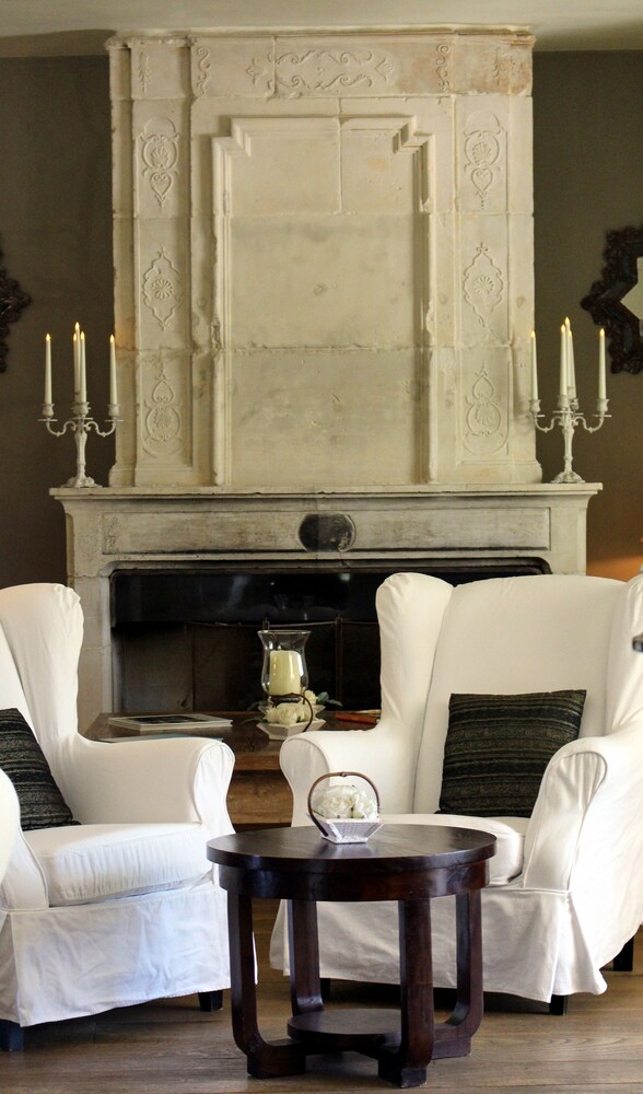 Executive Lounge