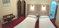 Standard Room, 2 Single Beds