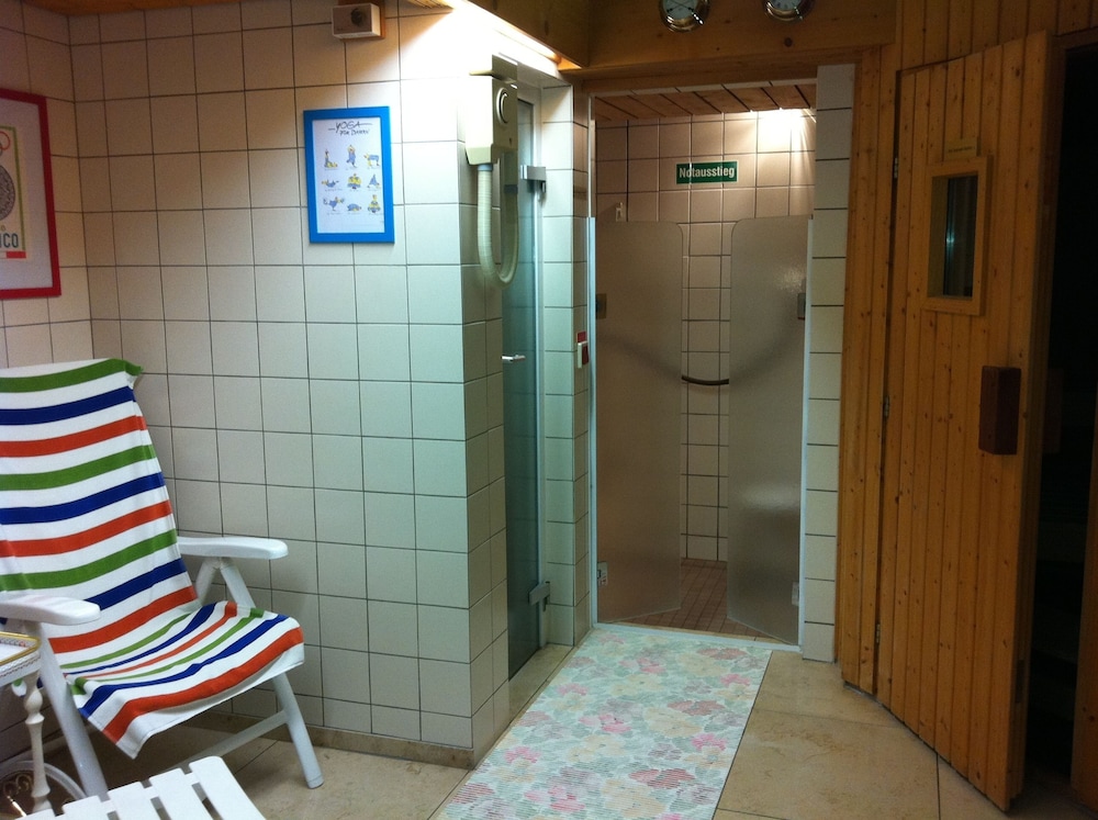 Steam Room