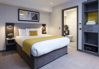 Duplex (Studio, Corporate Apartments)