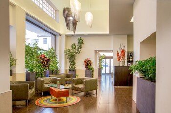 Hotel Bar