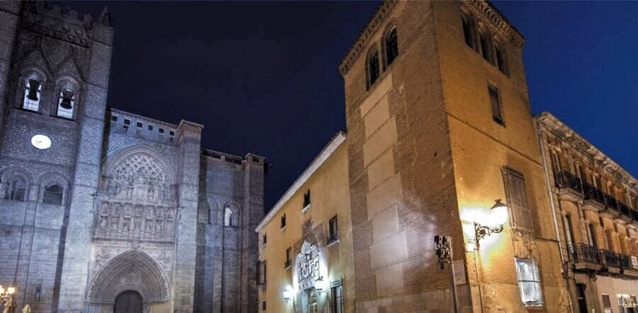 Hotel Front - Evening/Night