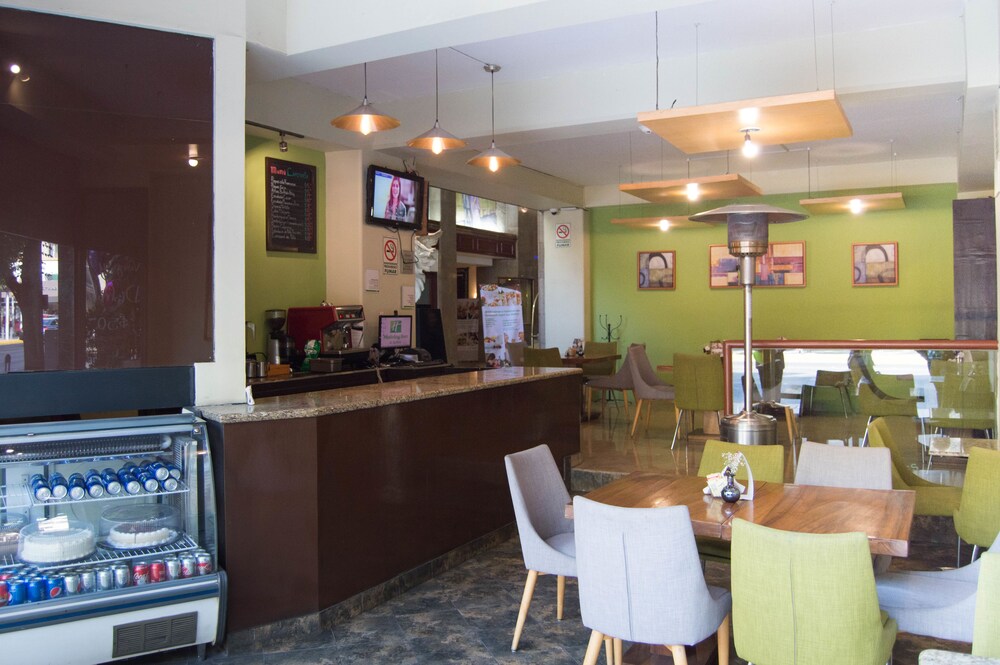 Coffee Shop
