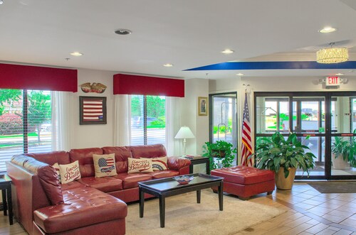 Hometown Inn