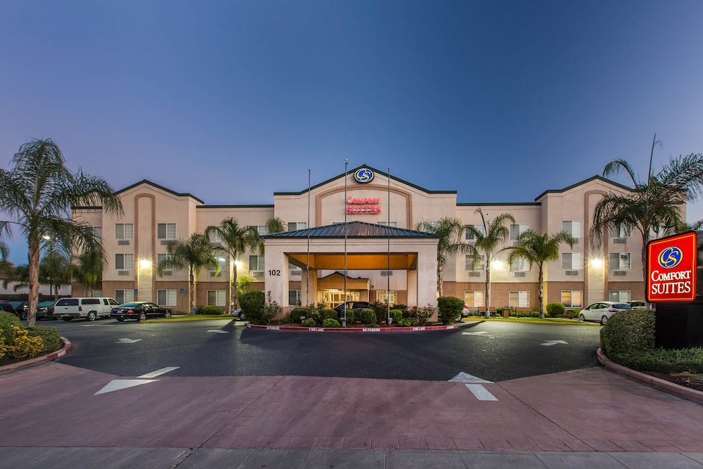 Hotel Front - Evening/Night