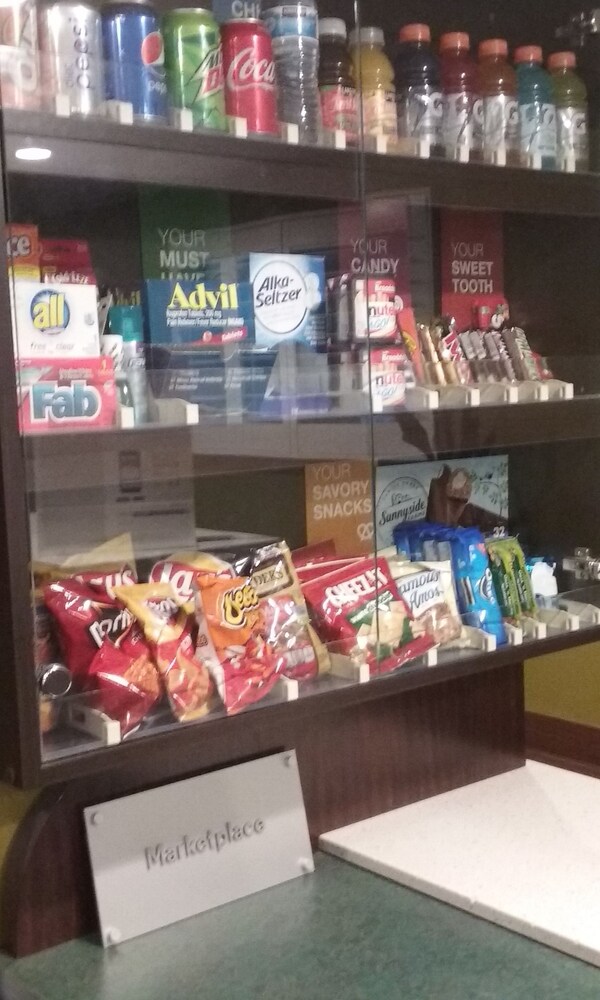 Snack Bar