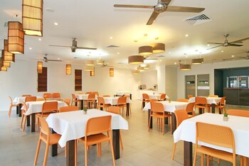 Food Court