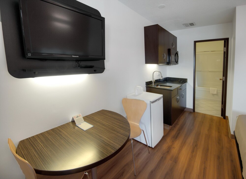 In-Room Kitchen