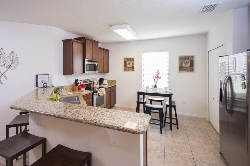 Luxury House, 5 Bedrooms, Private Pool - In-Room Kitchen