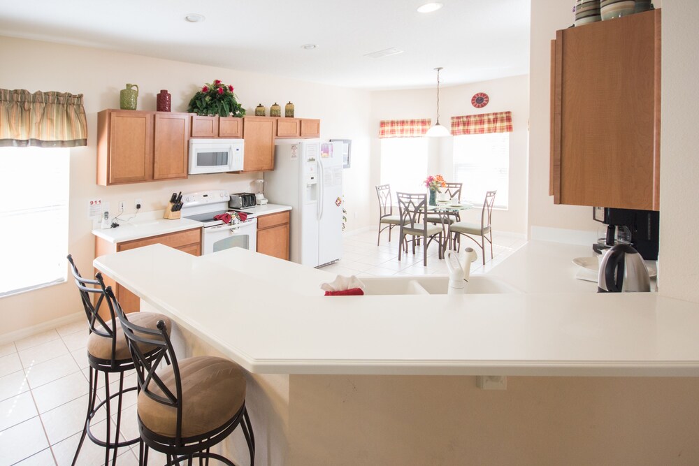 Luxury House, 4 Bedrooms, Private Pool - In-Room Kitchen