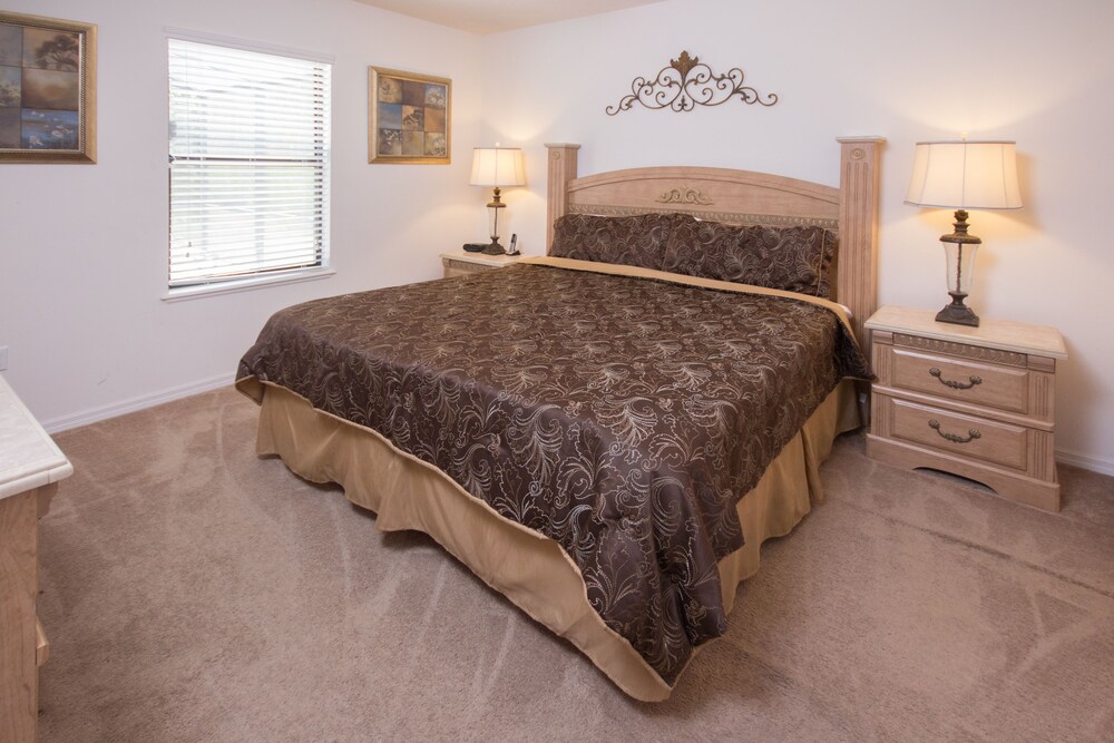Luxury House, 5 Bedrooms, Private Pool - Guestroom