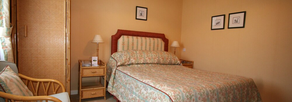 Guestroom