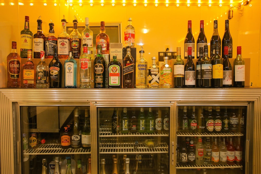 Hotel Bar
