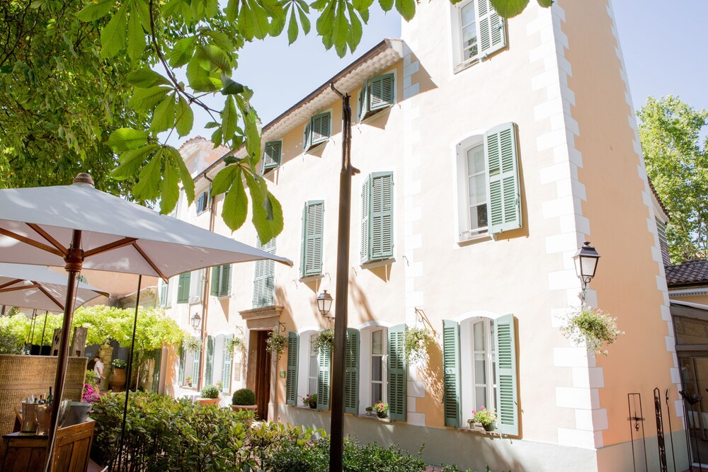 Hotel Front