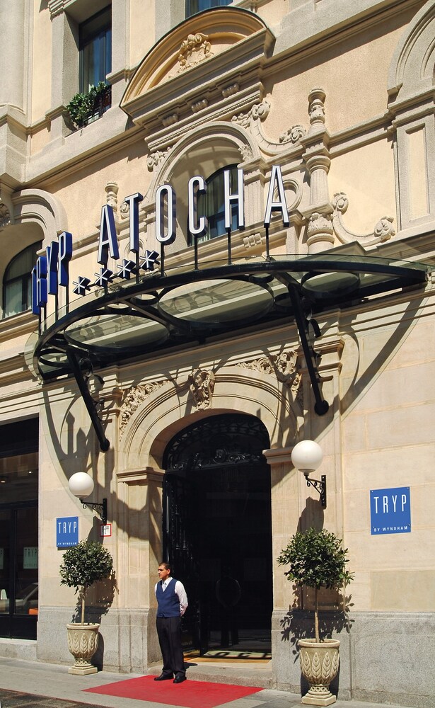 Entrada al hotel