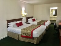 Standard Room, 2 Queen Beds, Smoking