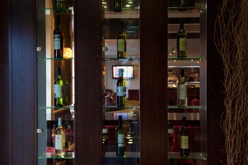 Hotel Lounge
