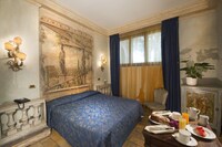 Deluxe Double Room (with hydromassage)