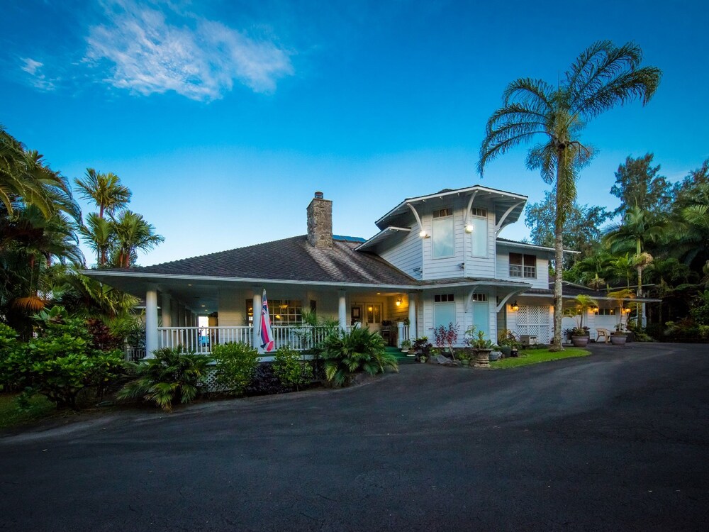 Hotel Front