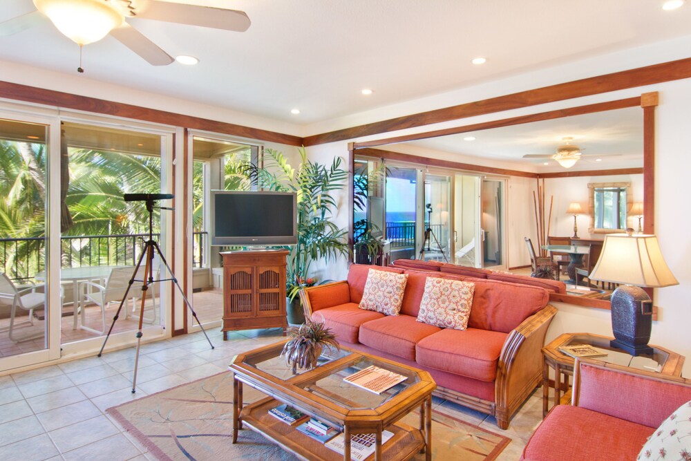 Standard Room, 1 Bedroom, Ocean View - Living Area