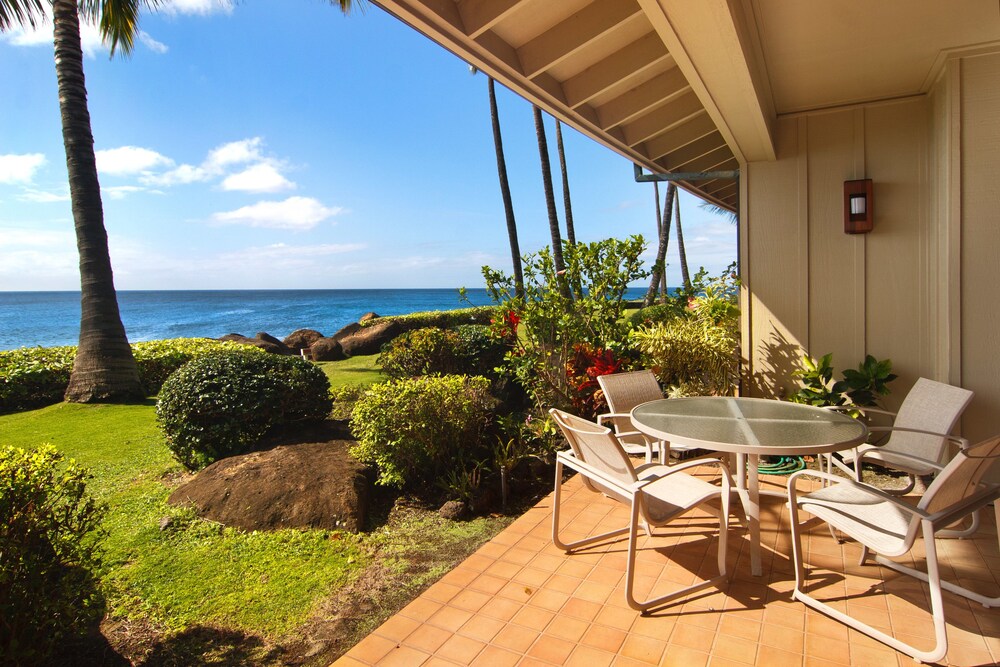 Standard Room, 1 Bedroom, Oceanfront - Terrace/Patio