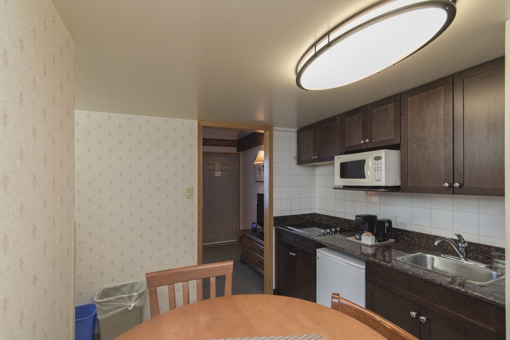 In-Room Kitchenette