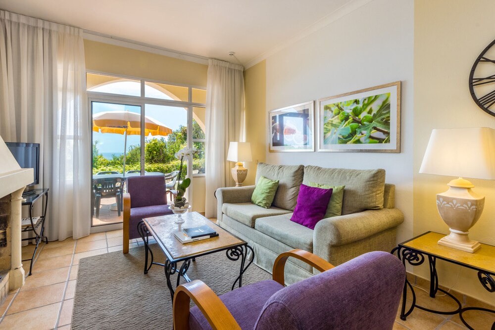 Premium Villa, Sea View - Living Room