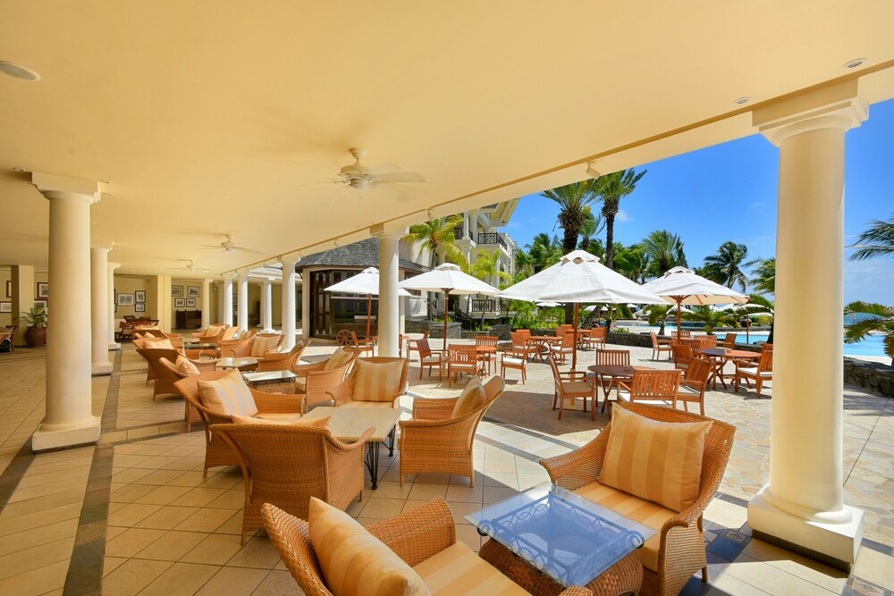 Hotel Lounge
