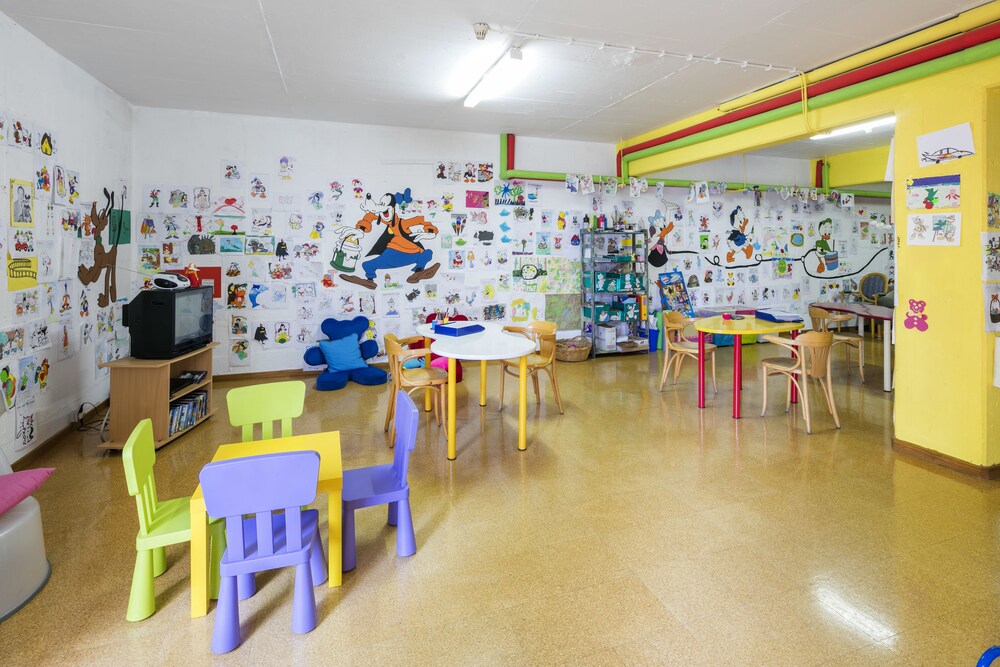 Childrens Area