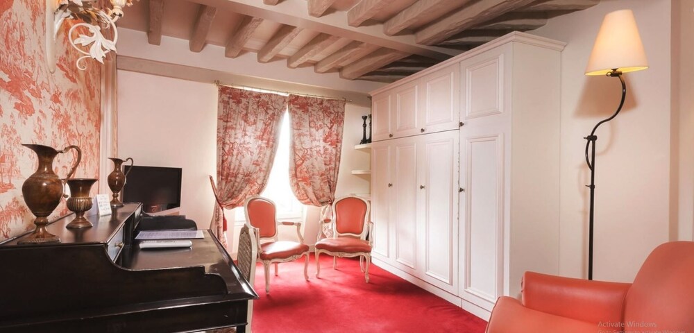 Guestroom