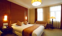 Deluxe Room, City View
