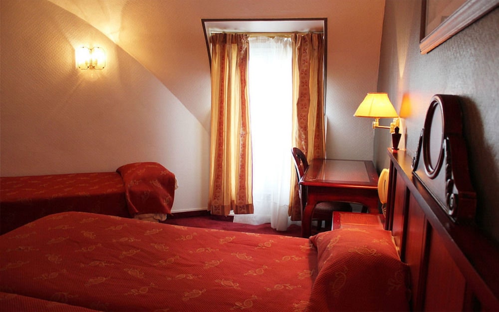 Guestroom