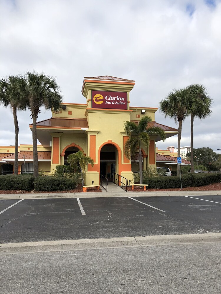 Hotel Front