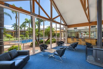Hotel Lounge