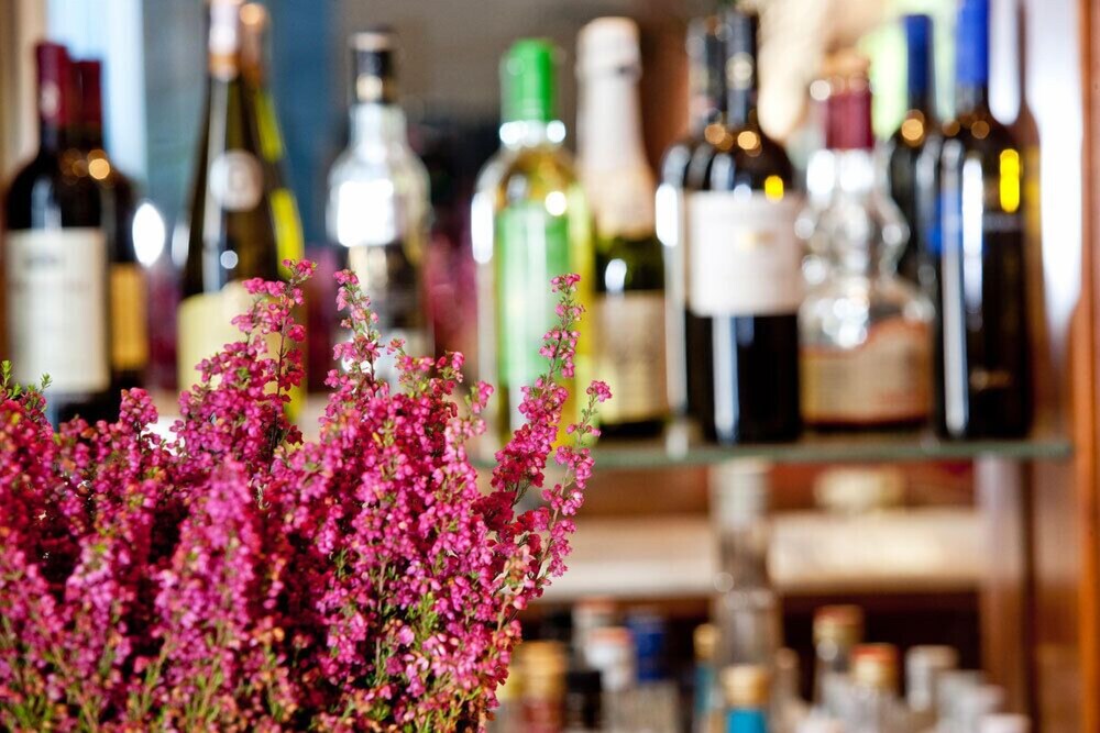 Hotel Bar