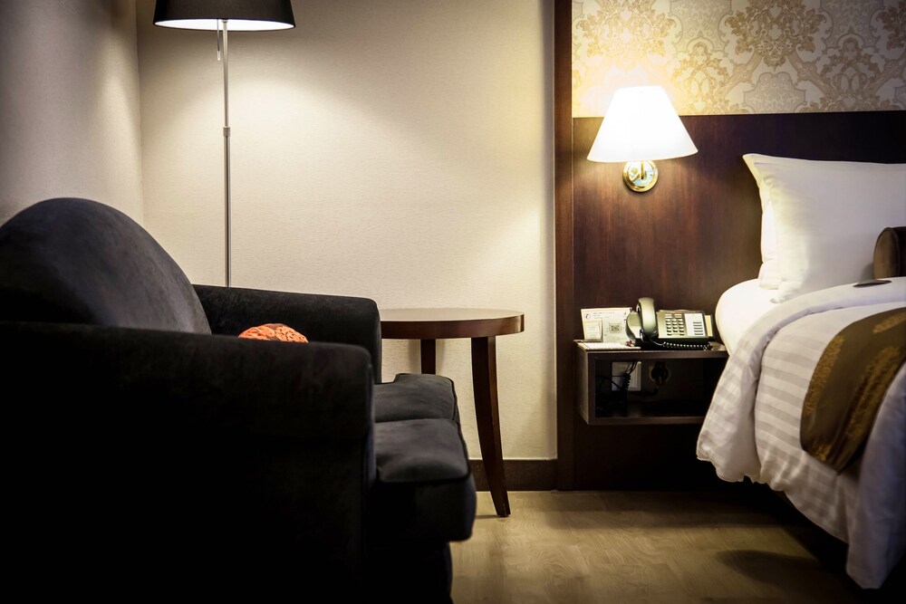 Guestroom