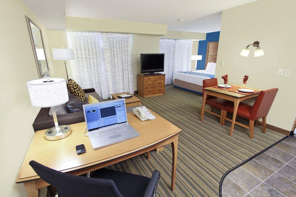 Studio, 1 King Bed - Guestroom