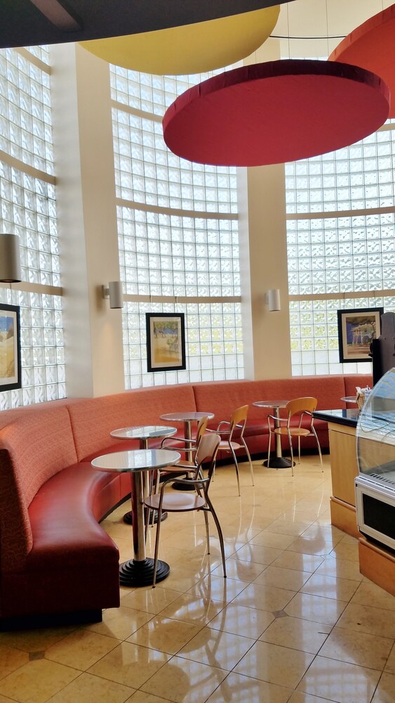 Coffee Shop