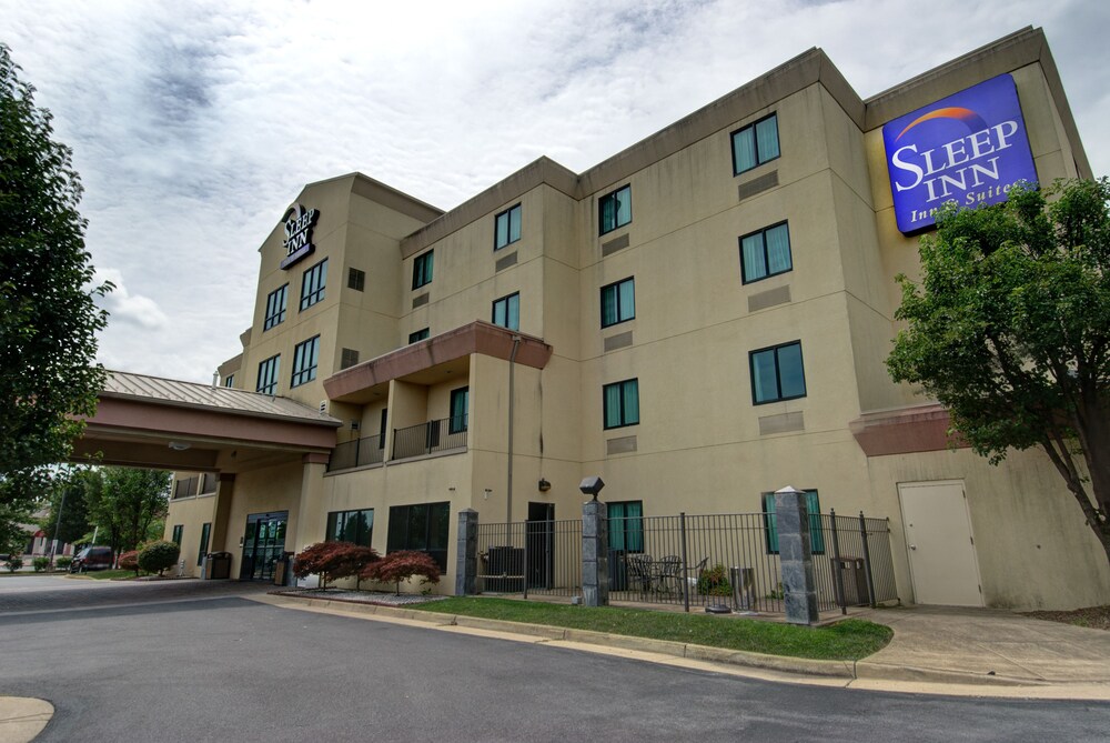 Hotel Front