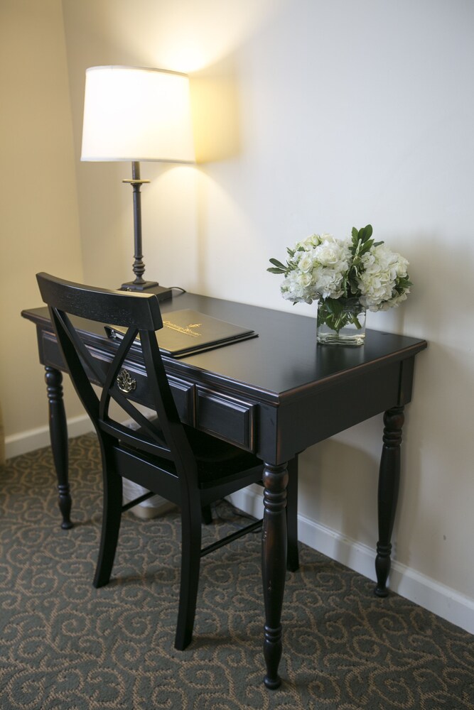 In-Room Business Center