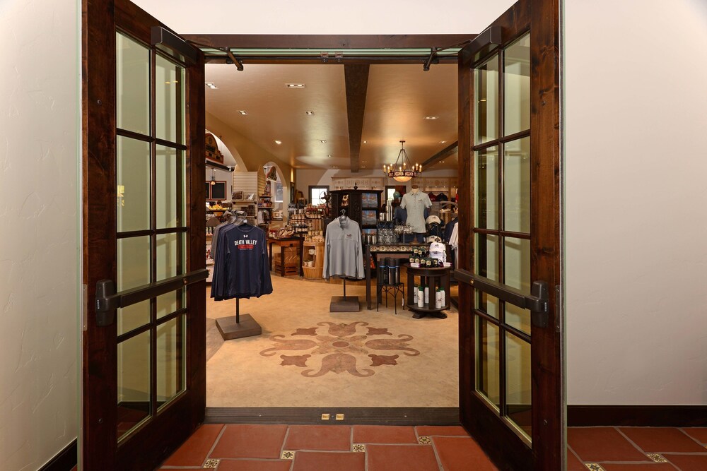 Gift Shop