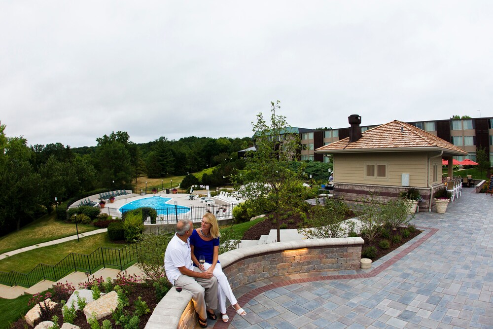 Poolside Bar