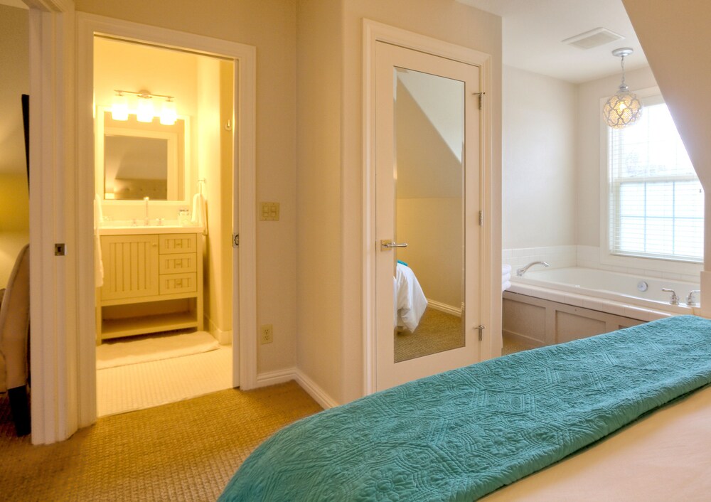 Jetted Tub