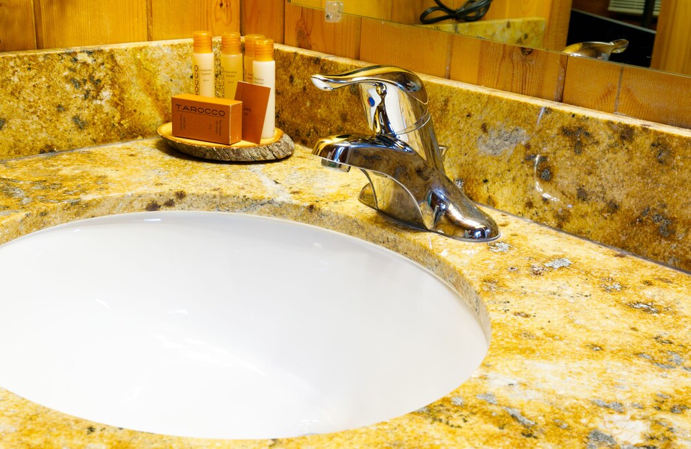 Cabin - Bathroom Sink