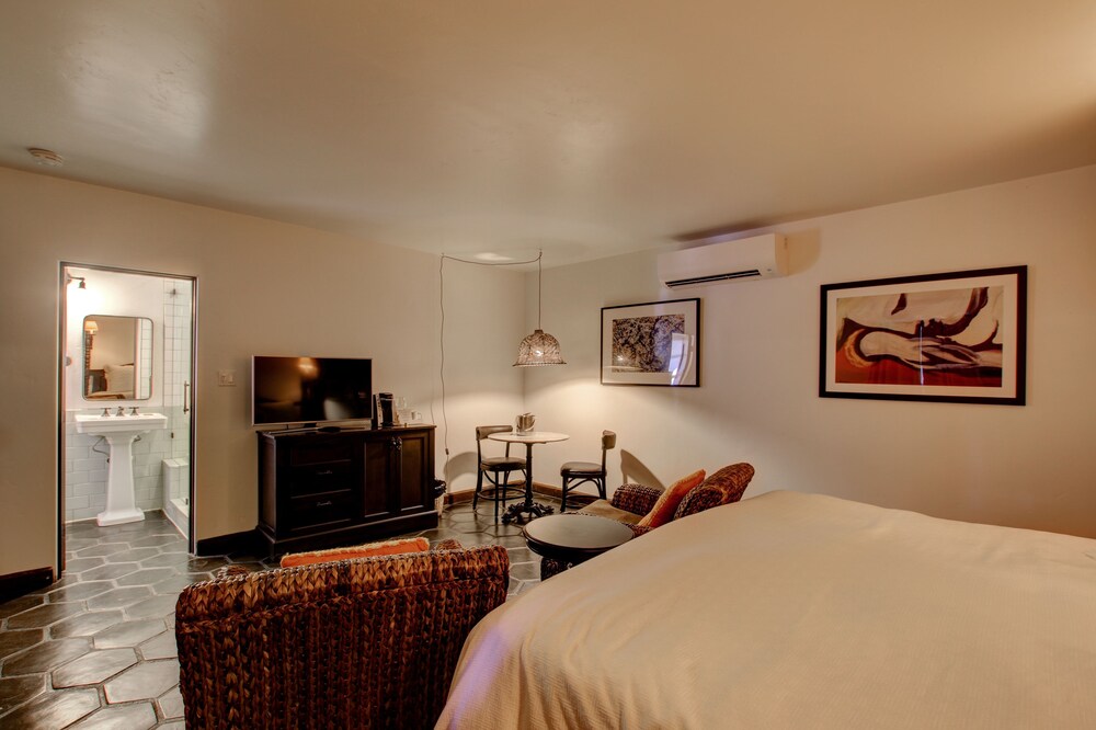 In-Room Amenity