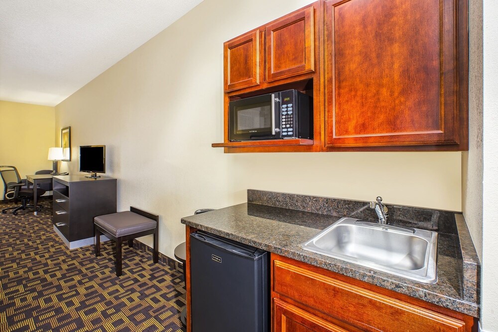 In-Room Kitchenette